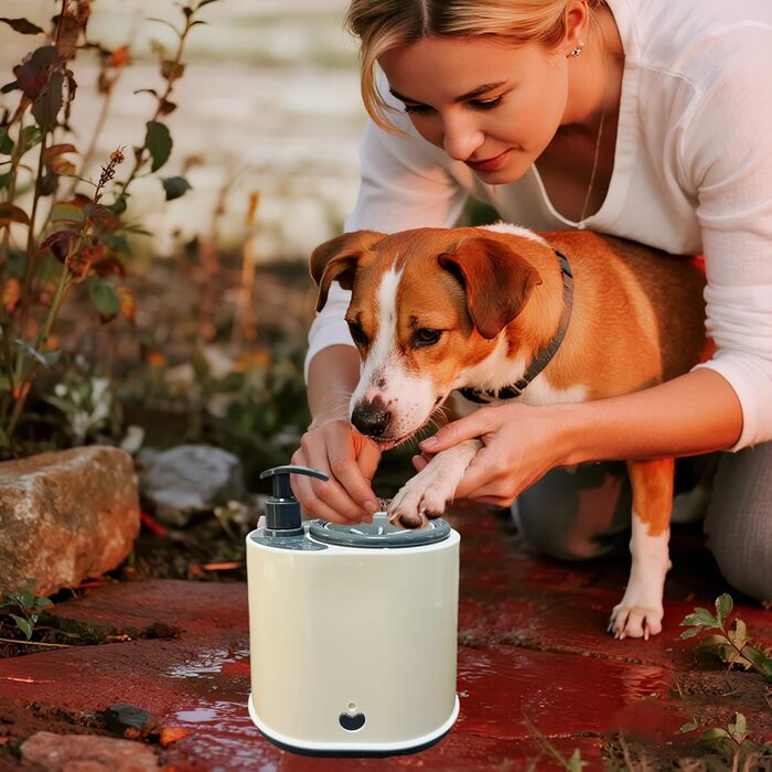 Pawclean Pro: Автоматичний очищувач лап для собак та котів – 360° силіконова щітка, USB-зарядка, ретельне очищення, білий/блакитний (білий) (Бежевий-1)