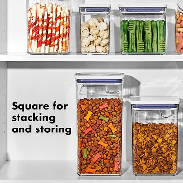 OXO Good Grips контейнер для корму тварин 4,2 л з лопаткою, герметичний, BPA-free, для до 1,8 кг корму для собак або 1,6 кг корму для котів