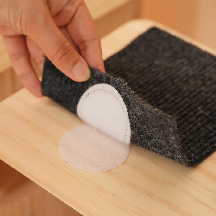 Кігтеточка для котів CareCooo 135 см з 12 стержнів, стабільна, з будиночком, сизаль, захист від перекидання, водонепроникна, для великих котів, коричнево-біла (Натуральний + Чорний + Дерево, XL)