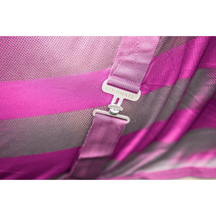 Захисна ковдра для коней Equinate Guardian з перехресною стропою та підстилкою на хребті - ковдра від екземи з ефективним захистом від комах - ковдра для випасу (Raspberry, 135 см)