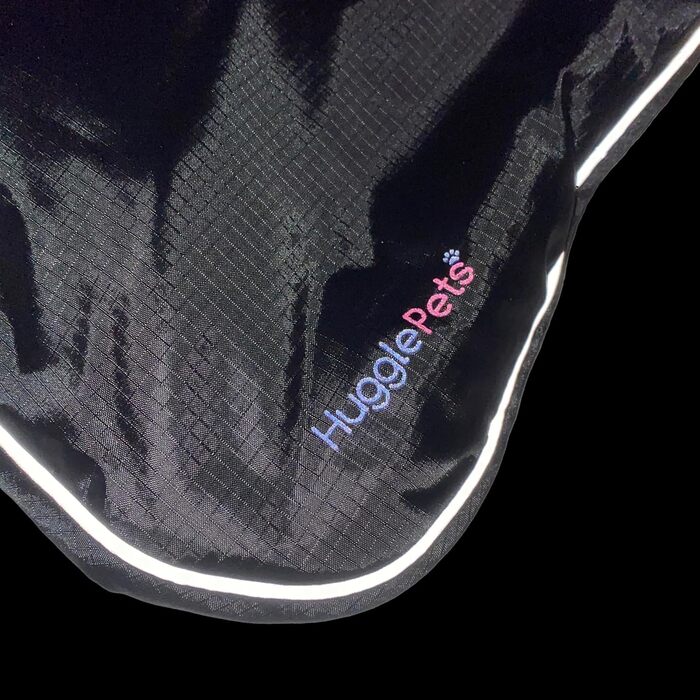 HugglePets Arctic Armour: Тепла зимова куртка для собак, чорна, XS. Водостійка, з флісу, для маленьких собак, захист від снігу та дощу