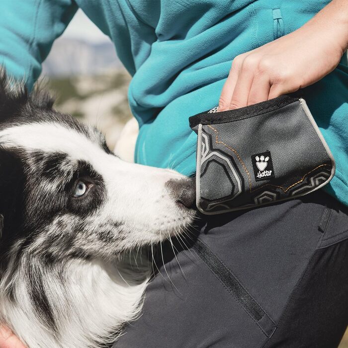 Hurtta Tricktasche: Лекарства та ласощі для собак – зручний кишеньковий мішечок
