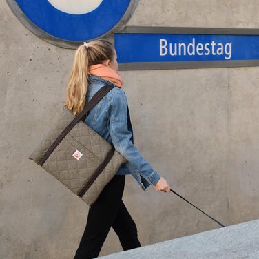 Sleepy Fox® Преміум-дорожнє ліжко для собак - портативний, складаний килимок для годування собак у ресторані з зручними плечовими ременями - красивий та практичний (Новинка! Зшитий стежкою, бежевий, K/M) K/M Новинка! Зшитий стежкою, бежевий