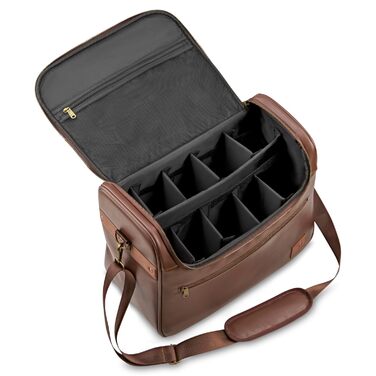 Набір для догляду за конем (12 предметів) – повний комплект для чищення коней: щітка-кардаш, щітка для гриви, копитачка, стрігач, гребінець для гриви та сумка – високоякісний набір для стайні та турнірів