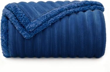 Водонепроникний плед для собак та котів Luciphia, 100x145 см, Marineblau (S 71x102 см)