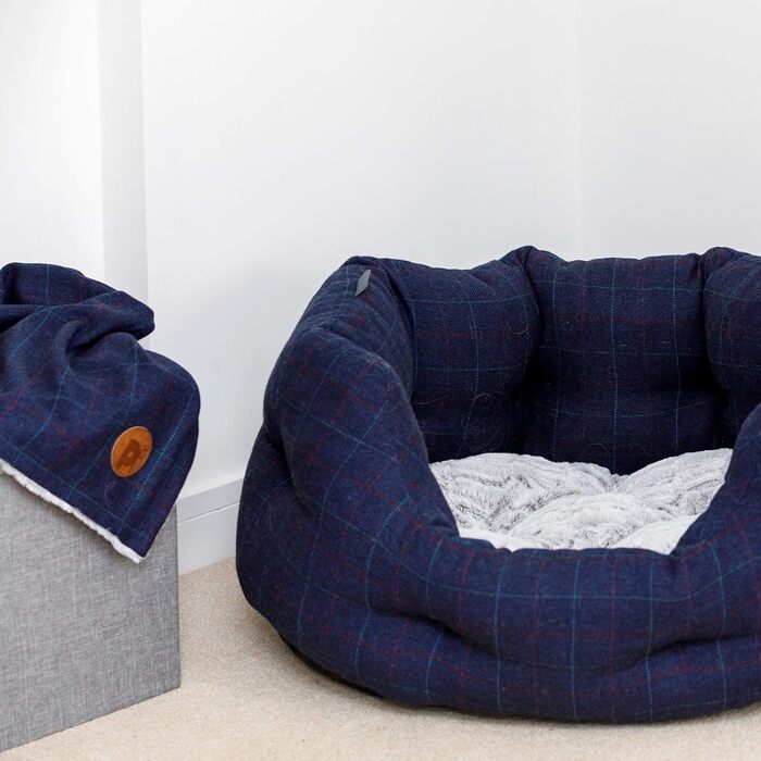 Крісло-ліжко для собак Petface Midnight Tweed, овальне, розмір M, для середніх порід