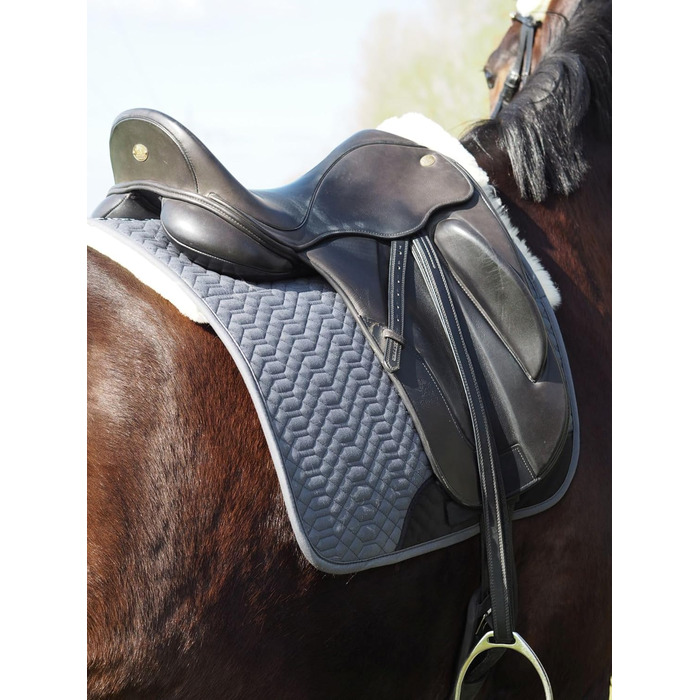 Підійде для конкурної їзди: Schabracke Engel Reitsport з овечкою та сірим степлером (D)