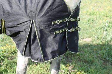 Зимова кінська попона time4horses з високим коміром, утеплена 200 г, водонепроникна, 1200D