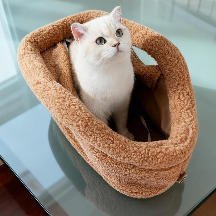 Транспортна сумка для котів та собак | Водонепроникна, м'яка переноска | З безпечним кріпленням на ремені | Для маленьких та середніх порід | Колір: коричневий