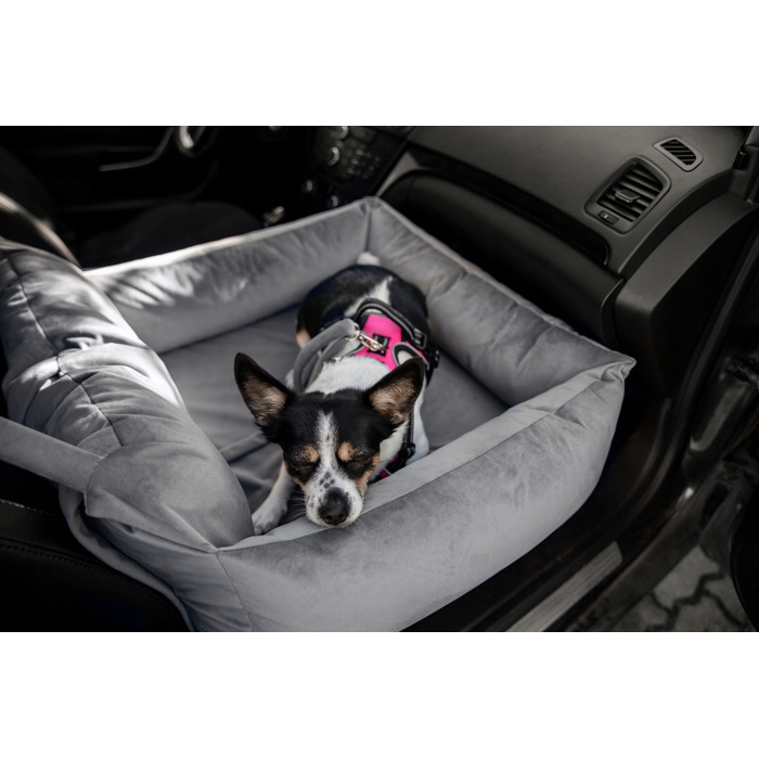 Автомобільний автокрісло-переноска для собак Huggy Doggy L (для бульдогів, такс та середніх порід)