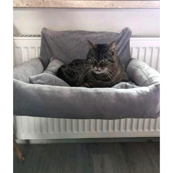 Килимок для котів на радіатор PataGrande, сірий, з м'яким подушками, машинного прання