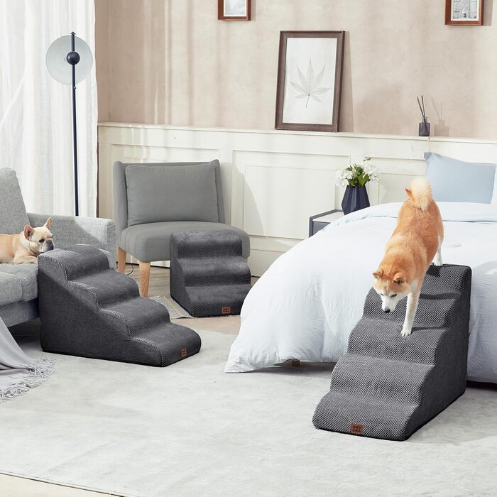 Сходинки для собак EHEYCIGA: 57 см, 5 сходинок, сірий колір. Підходять для маленьких собак, зручні для доступу до диванів та ліжок. Матеріал: високощільний губчастий матеріал, знімний та миючий чохол, антиковзне покриття. Розміри: 83.8 x 40 x 57 см.