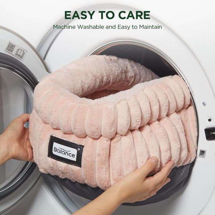 Кругле ліжко для котів BALANCE, м'яке, з плюшевого штучного хутра, з неслизьким дном, 60х60х23 см, зимовий колір білий/лісовий горіх