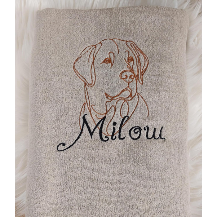 Персоналізована ковдра для собак з вишивкою породи та імені. М'яка ковдра для цуценят та дорослих собак. Підходить для дому, машини та дивану. Розмір 130x170 см, пральна. Бежевий колір.