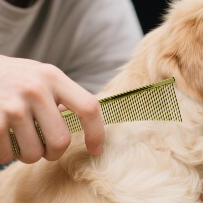 Гребінець для котів Flohkamm: догляд за шерстю, видалення ворсу, підходить для довгошерстих порід, для щоденного використання, після купання, для кошенят та дорослих котів (золотий)