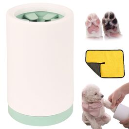 Очисник лап для собак, силіконовий, портативний. Видаляє бруд та сміття з лап собаки з рушником. Зелений колір