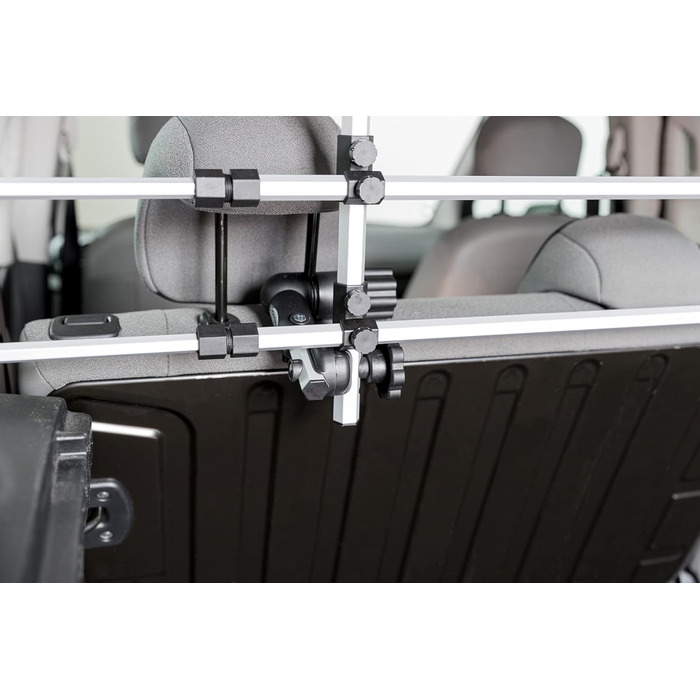 Сітчаста перегородка для собак TRIXIE в багажник автомобіля, регульована, 105–172 см, 46–60 см, срібно-чорна