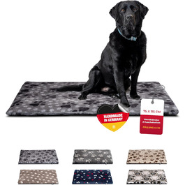 Лежак-декa для собак HS-Hundebett, L (75x115 см), двосторонній, м'який, 3 см наповнювач, для дивану, авто й переноски, сірий з лапкою, зроблено в Німеччині