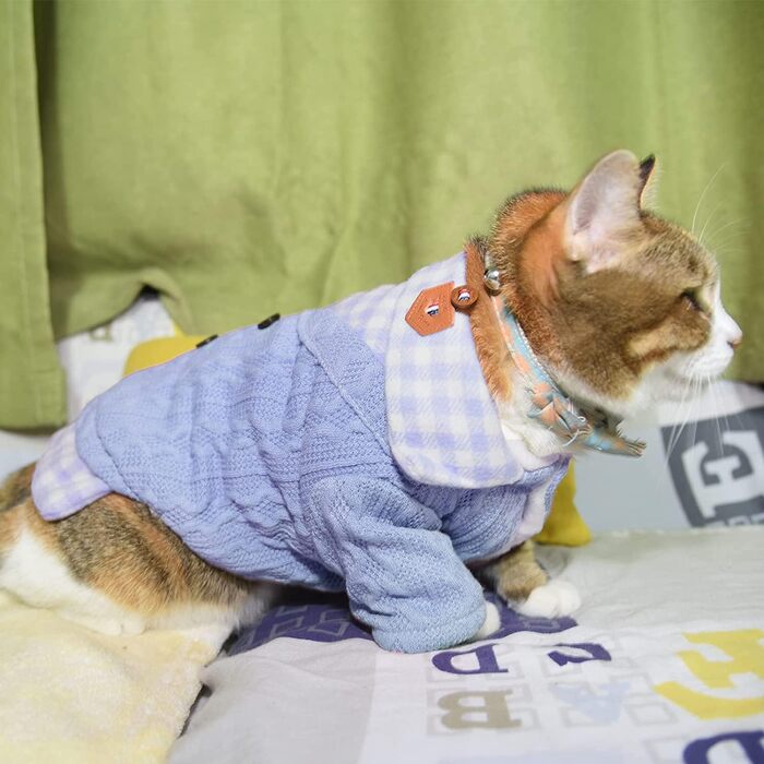 Теплий зимовий светр для собак та котів. М'який, зручний, з рукавами. Підходить для маленьких та середніх порід (Бічон). Колір: блакитний. Розмір XS