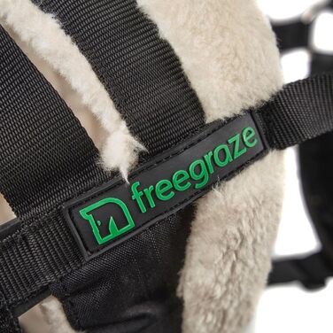 Корзина для коней Shires FreeGraze Airflow Weidemaulkorb, чорна, повна