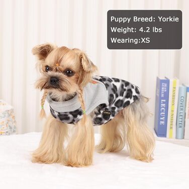 Флісова жилетка для собак Kosiyi, теплий собачий светр з отвором для повідка, одяг для домашніх тварин, легкий собачий халат для маленьких собак, хлопчиків, дівчаток, на осінь, на Новий рік, в клітинку, розмір (XX-Small, СІРИЙ)