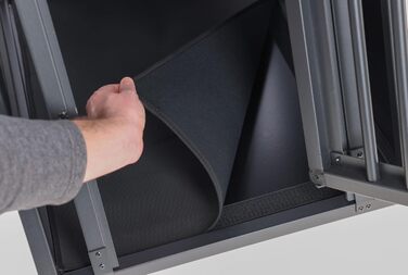 Транспортна переноска для собак Kerbl Vacation, алюмінієва, 77x55x50 см, з антиковзним килимком