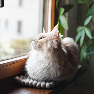 Підстилка на підвіконня для котів CATLABS з вовни (65x20 см) - 100% натуральна шерсть/фетр, без поліестеру. М'яка підстилка-лежанка для кота, тепла ковдра з вовни, місце для відпочинку на підвіконні.