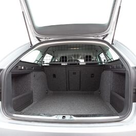Travall Hundegitter для Škoda Superb (2008-2015): захист багажника, сітка для собак, міцний сталевий бар'єр
