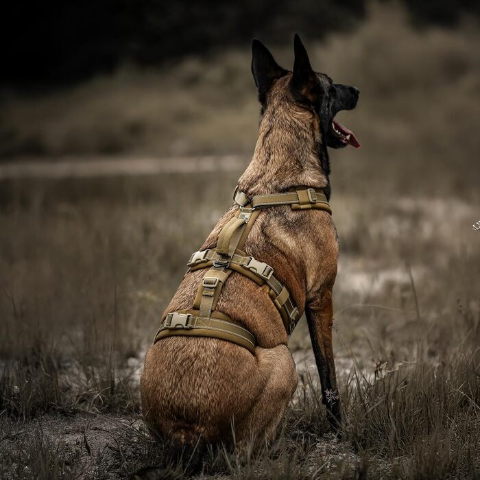 OneTigris HOUNDLOCK Тактичне шлейка для собак, надійна, регульована, з м'якою підкладкою, з ручкою, 2D-кільцями та світловідбиваючими елементами (M, L:27-41кг, обхват шиї 45-63см, обхват грудей 68-91см), Колір: Коричневий